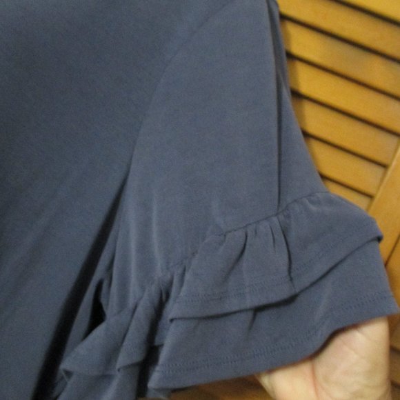 Time and Tru top blue super soft and stretchy pullover like new size XXL - Picture 4 of 5